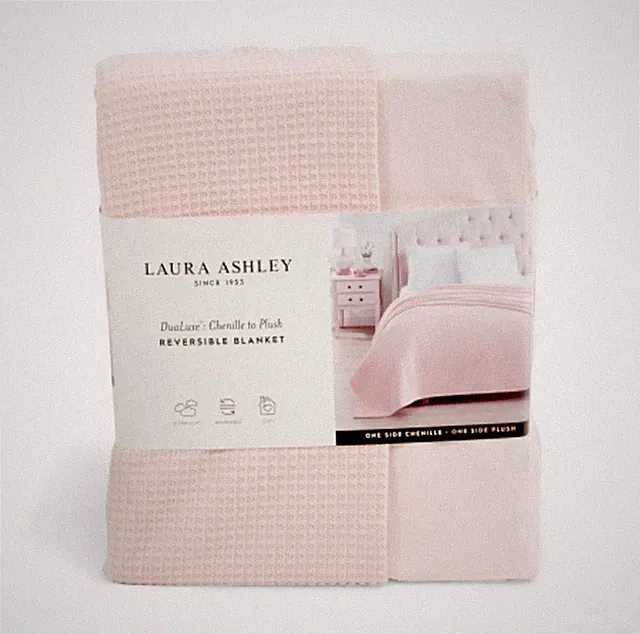 LAURA ASHLEY DuaLure Chenille to Plush - REVERSIBLE BLANKET QUEEN NEW blanket