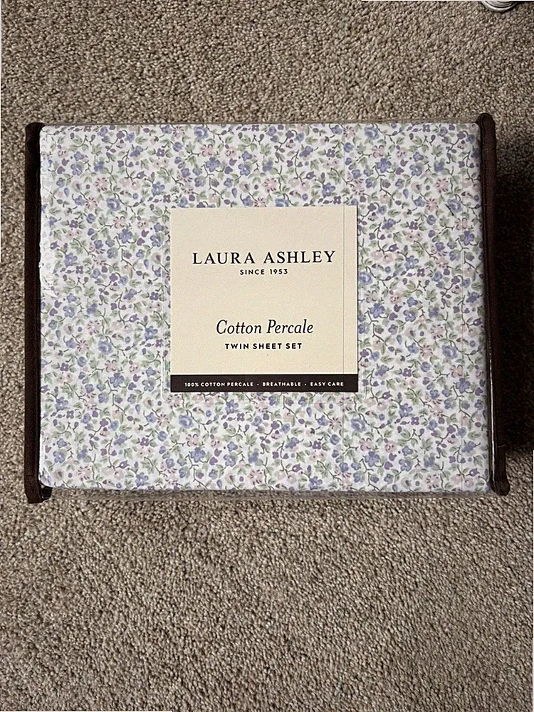 Laura Ashley Emogene Purple Twin XL Sheet Set *NEW*