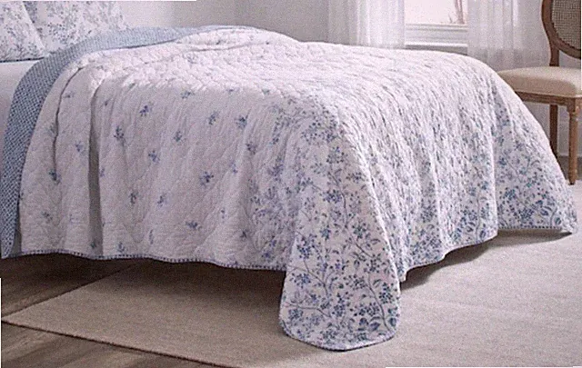Laura Ashley Flora Queen Size Quilt