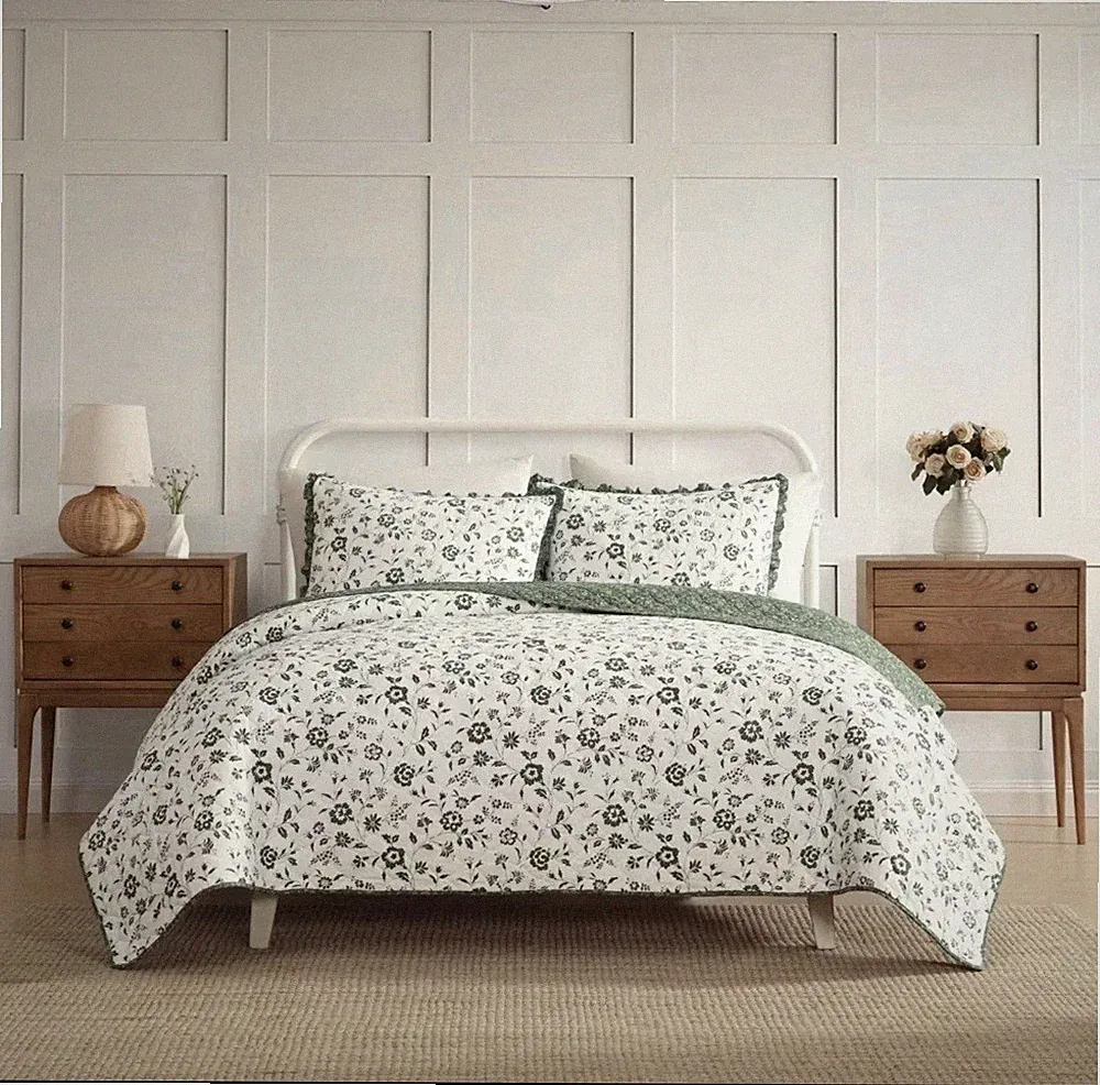 Laura Ashley Full/Queen Reversible Quilt Bedding Set Green NEW Gorgeous