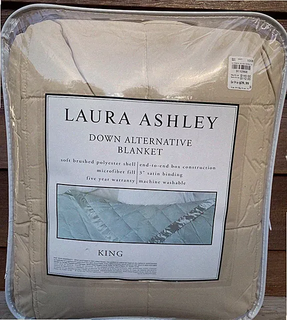Laura Ashley Home King Down Alternative Comforter Biscuit New Vtg