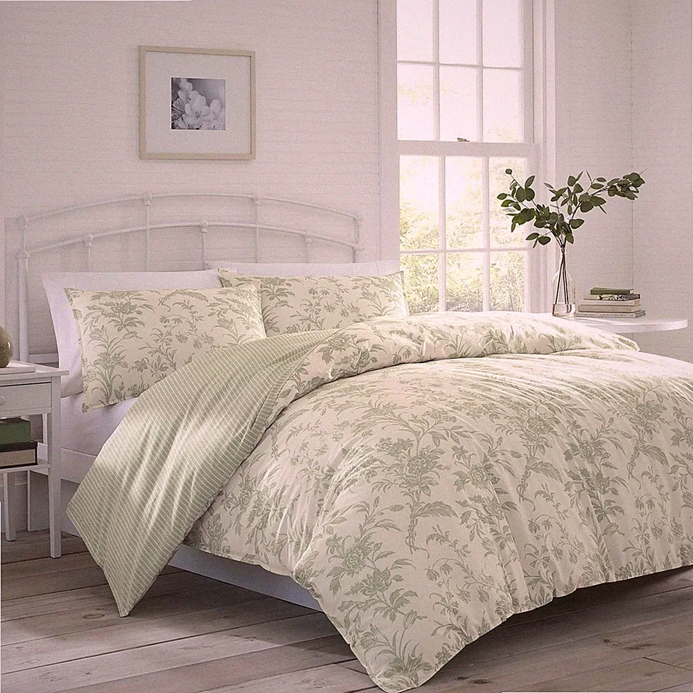 Laura Ashley Home - King Duvet Cover Set, Reversible Cotton Bedding with Matchin