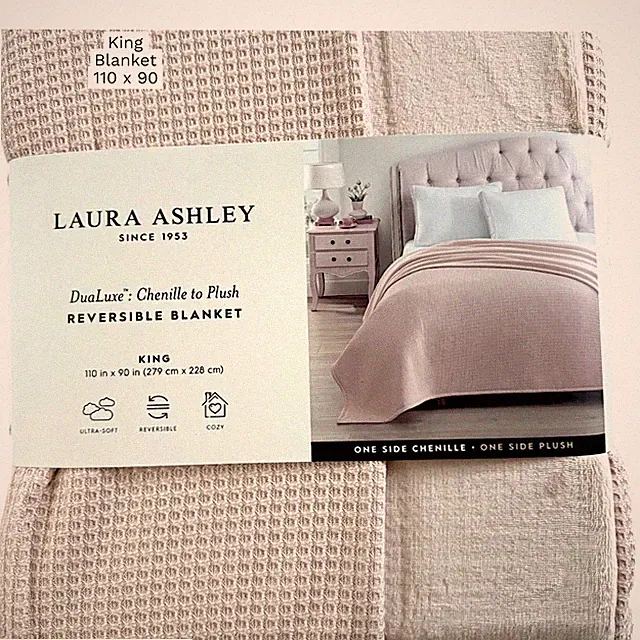 Laura Ashley King Blanket Pink Waffle Knit Chenille Plush Reversible 110x90 NEW