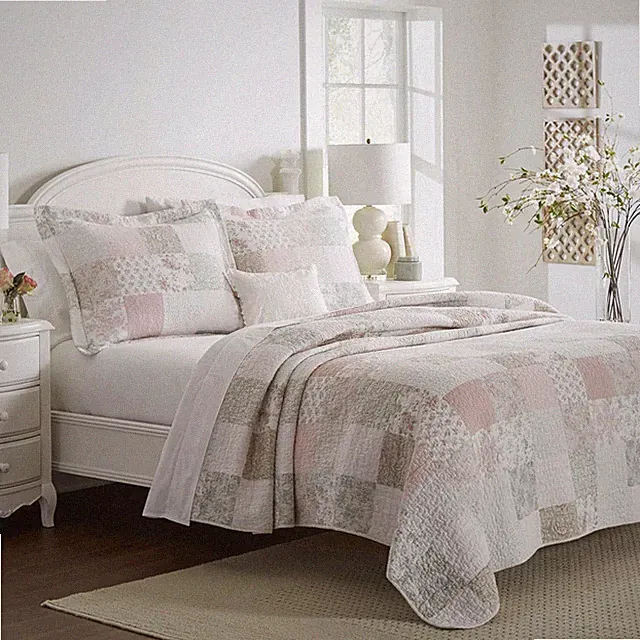 Laura Ashley - King Quilt Set, Reversible Cotton Bedding with Matching Shams, Pa