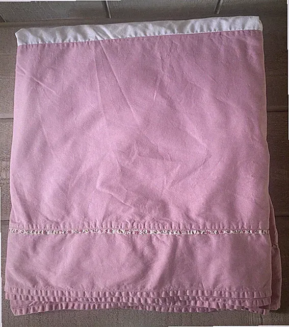 Laura Ashley Lifestyles Bed Skirt Dust Ruffle Queen Size