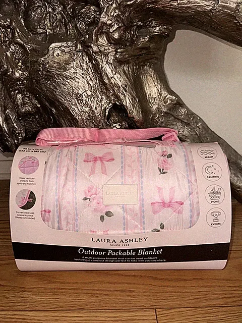 Laura Ashley Pink Bows Shabby Chic Picnic Beach Outdoor Blanket 60" x 72" Floral