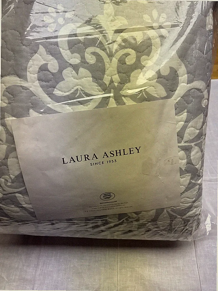 Laura Ashley Rowland Printed Coverlet Set -Dove Grey - King