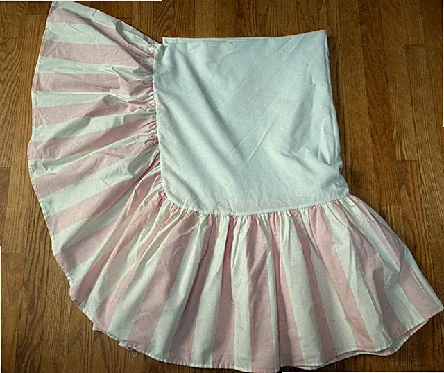 VTG LAURA ASHLEY COTTAGE ROSE PINK AWNING STRIPE TWIN BEDSKIRT SHABBY CHIC 13”